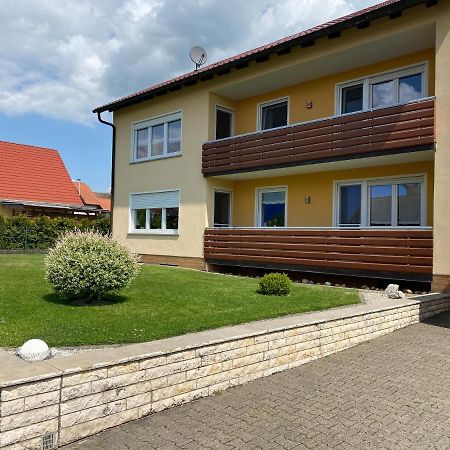 Tolle Ferienwohnung in Löffelsterz Schonungen Exterior foto