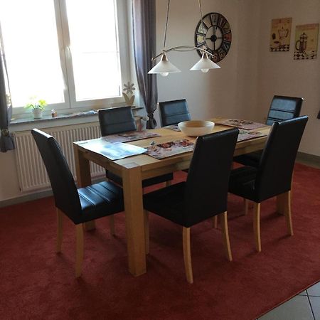 Tolle Ferienwohnung in Löffelsterz Schonungen Exterior foto